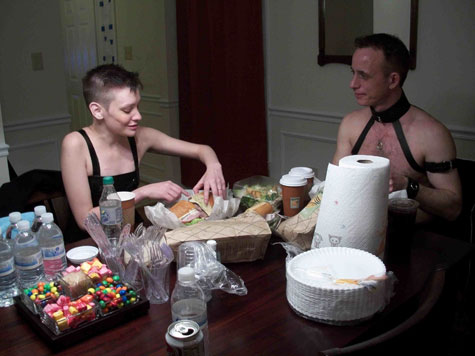Práticas sexuais fascinantes na nova série do TLC – Strange Attractions